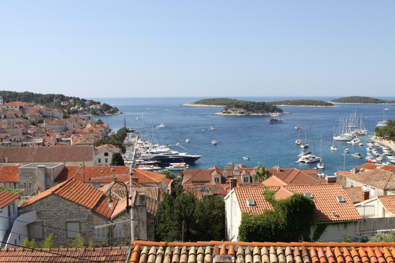 Apartments Sunset Hvar Town Bagian luar foto