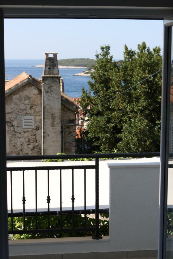Apartments Sunset Hvar Town Bagian luar foto