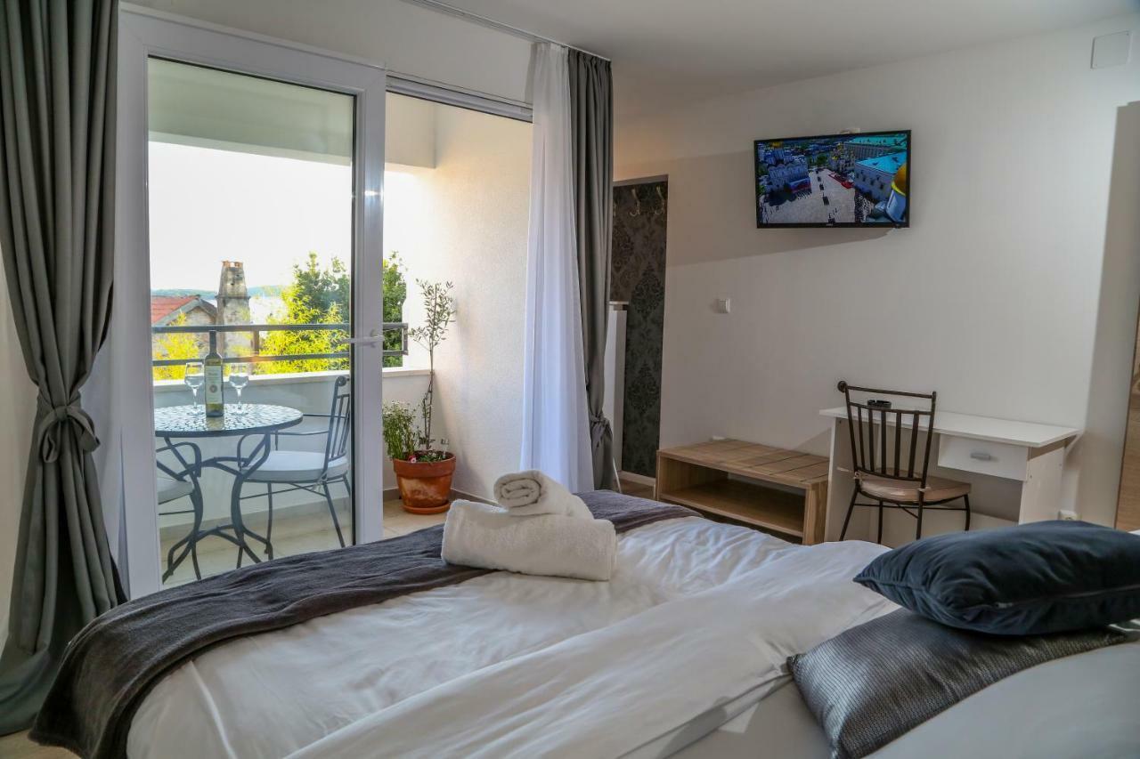 Apartments Sunset Hvar Town Bagian luar foto