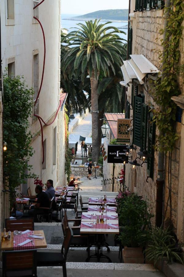 Apartments Sunset Hvar Town Bagian luar foto