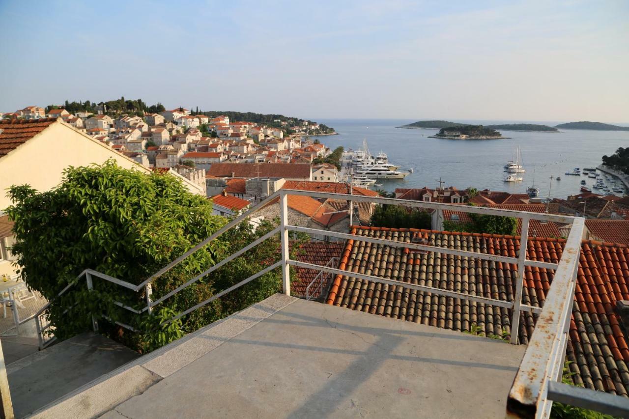 Apartments Sunset Hvar Town Bagian luar foto